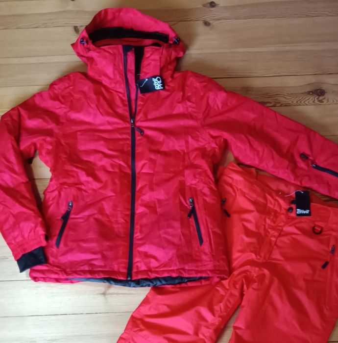 Спортен екип  McKinley р-р L/XL и др. Ски екипи