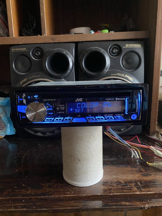 JVC KD-R961BT- НАЙ ВИСОК КЛАС 4.8V!!-USB Bluetooth CD Радио за кола сд