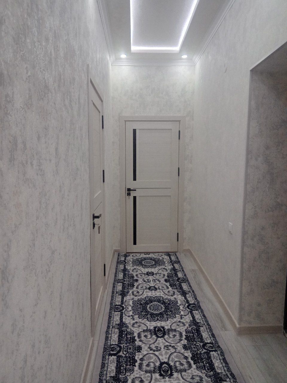 Хамма шароитлари бор квартира