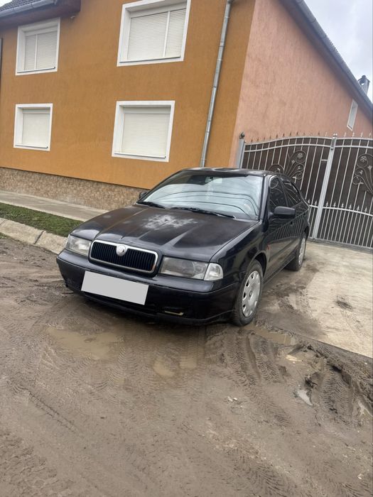 Autoturism Skoda Octavia 01