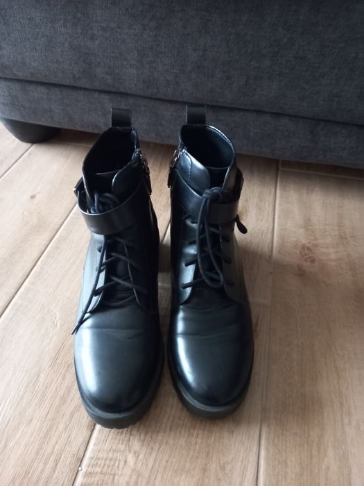 Botine damă imitație piele Bershka