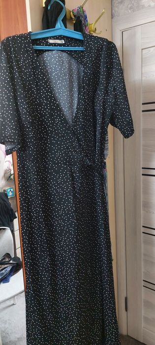 Платье на запах коассное