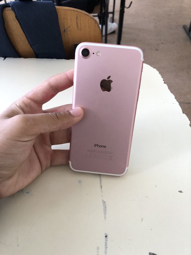 Iphone 7 impecabil