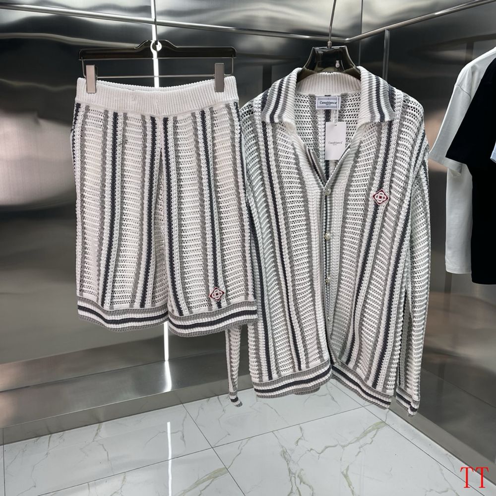 Мъжки екипи Gucci и Casablanka различни видове