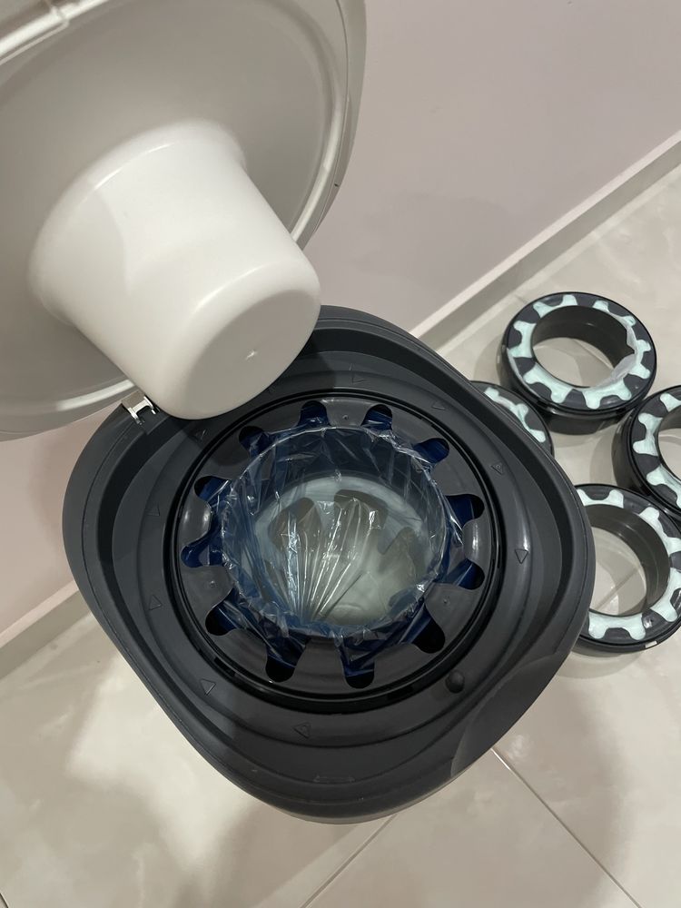 Хигиенен кош за памперси Twist&Click на Tommee Tippee
