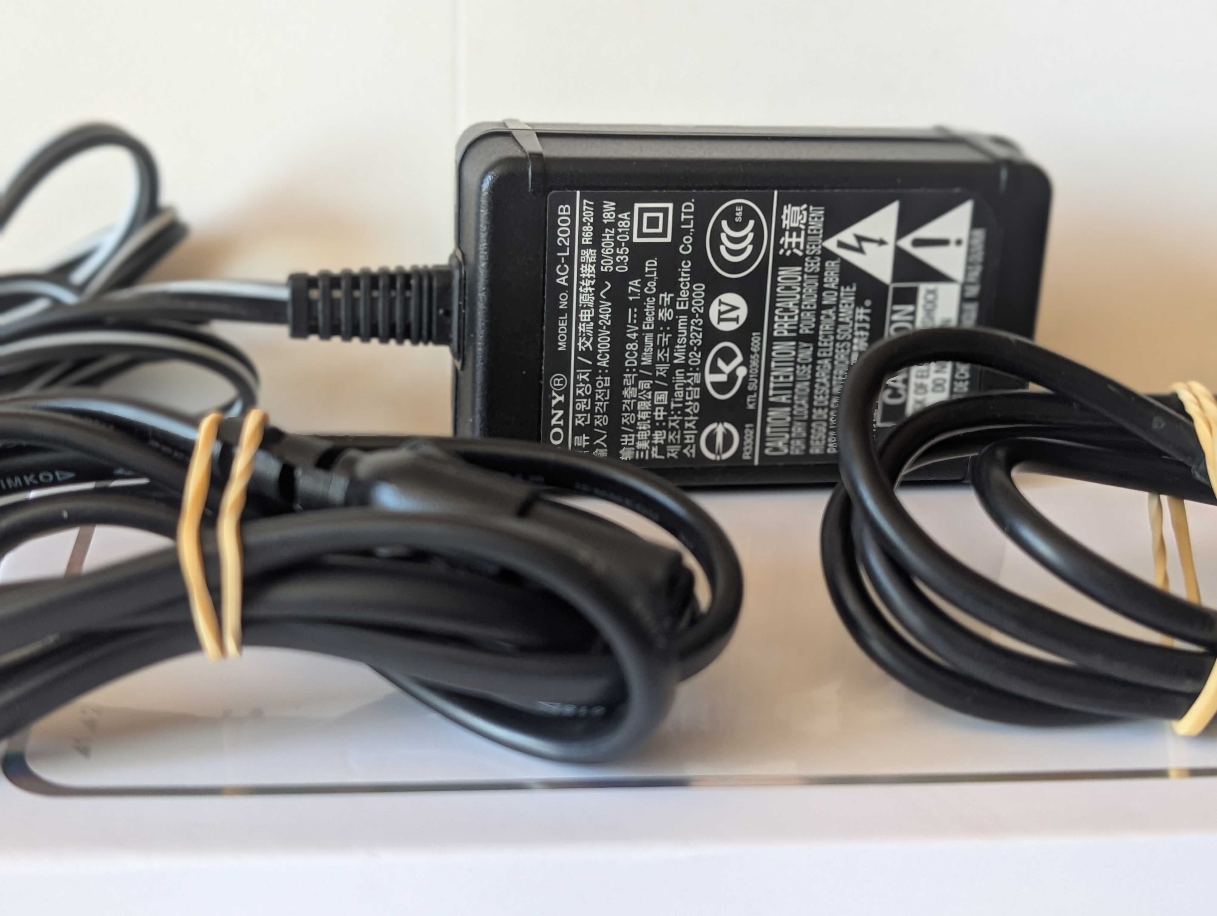 Видеокамера SONY DCR-SR 36E