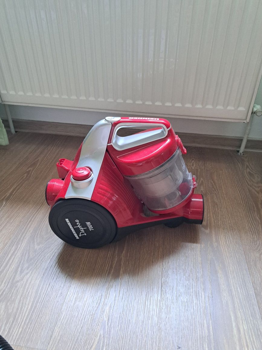Aspirator fara sac Heinner
