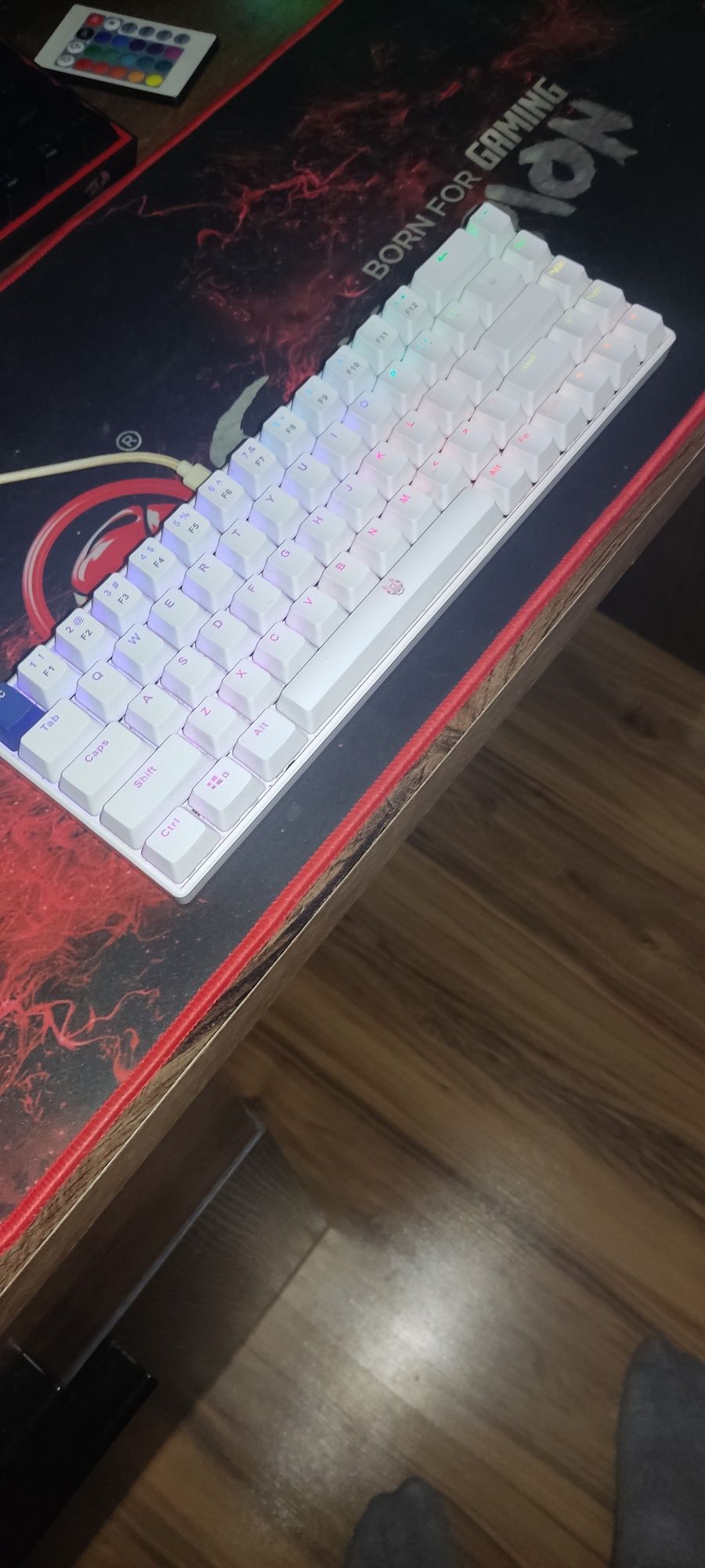 A+K77(White) механична като нова