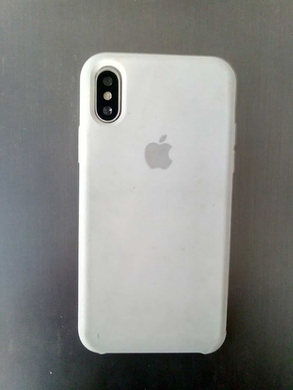 iphone xs 128/4 gb