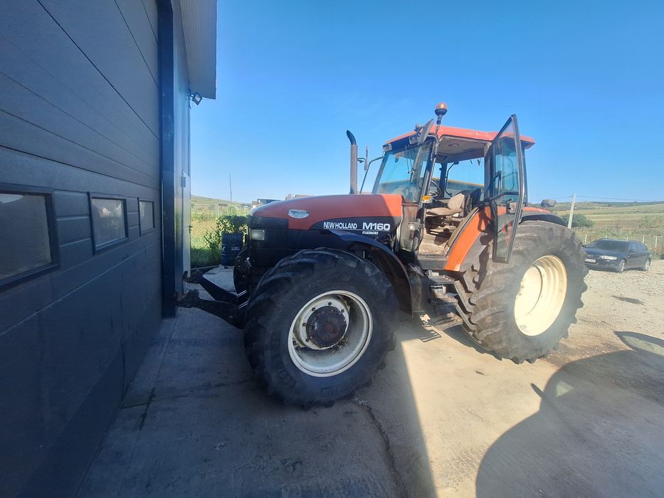 New Holland M 160 vând