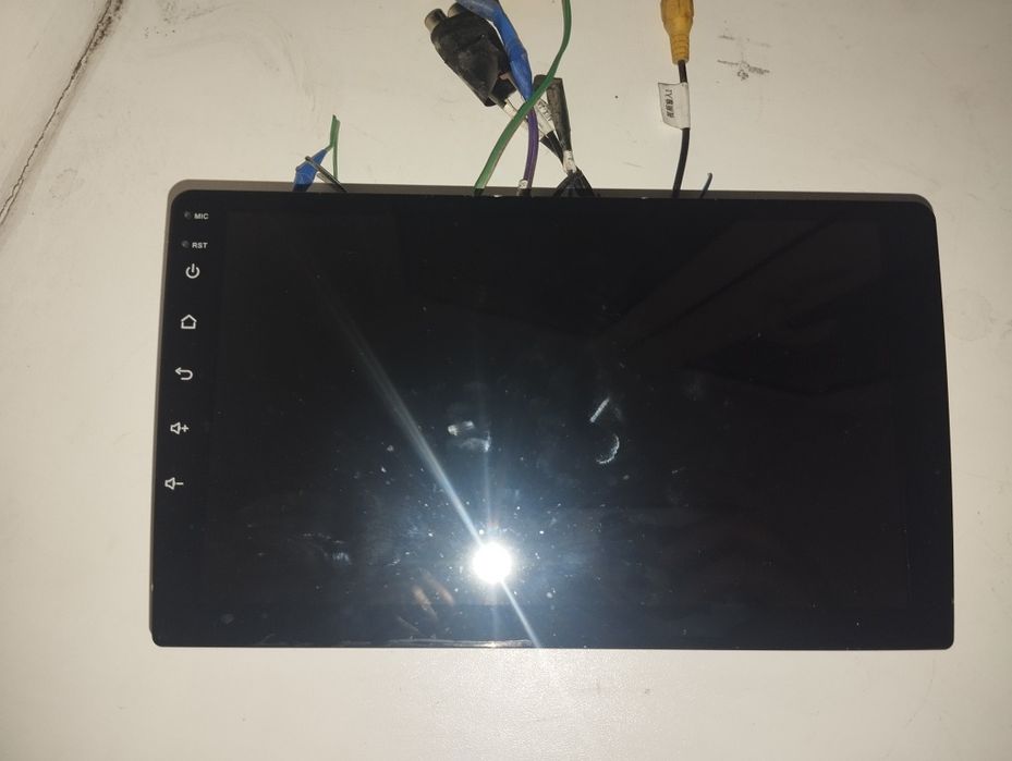 Продаю магнитолу