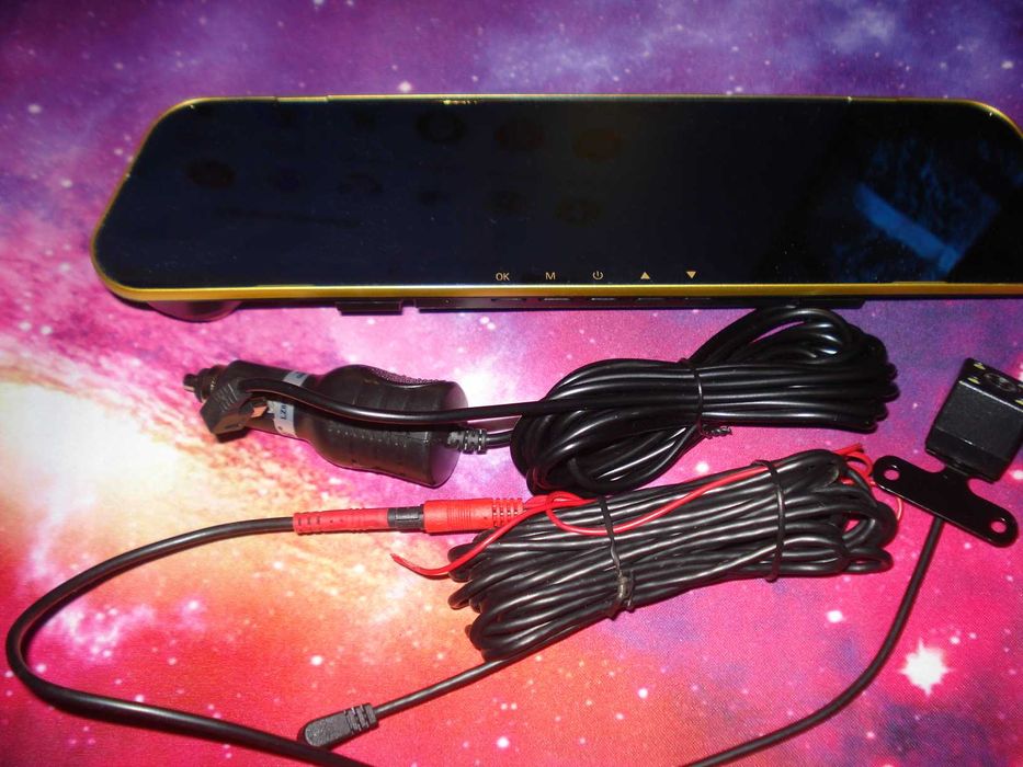 oglinda auto cu camera fata spate marsalia card 32gb inclus
