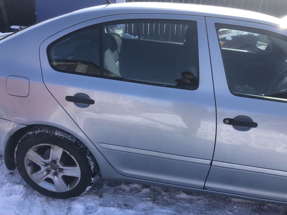 Bara spate Skoda Octavia 2 Facelift 2010