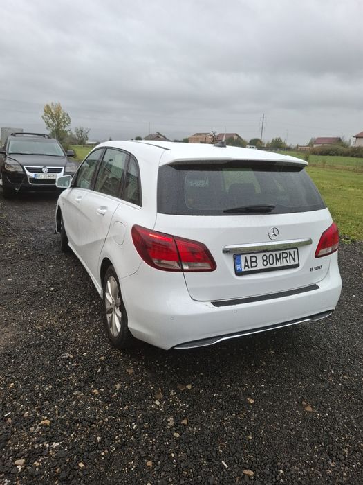 Vind sau schimb Mercedes b class