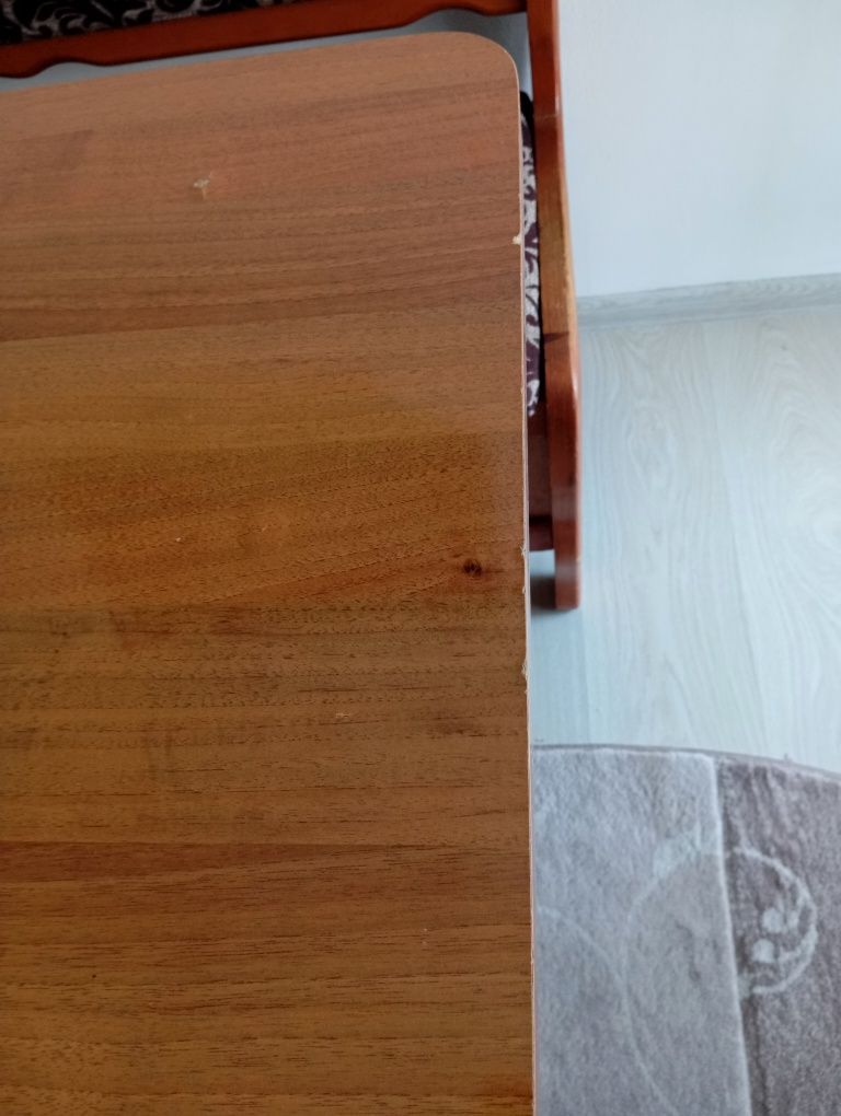 Продам кухонный уголок б/у