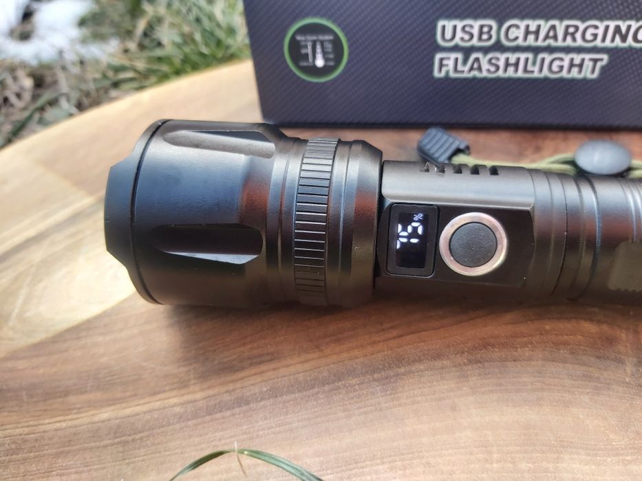 Мощен LED фенер JMK малък,USB зареждане с дисплей за заряда на батерия