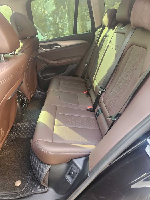 BMW iX3 2023 йил, EV