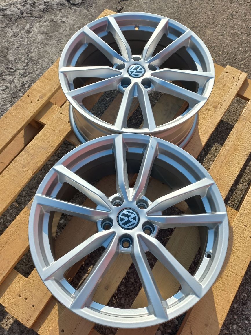 18 Vw Seat Škoda Audi 8j et44 Silver Gloss Golf Passat Tiguan Superb
