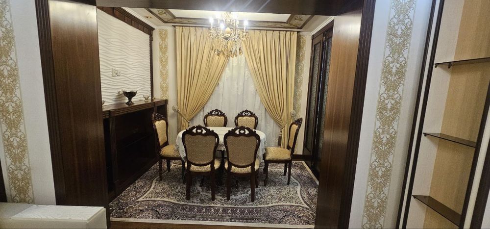 Сдается квартира на Ойбеке 3 комнатная