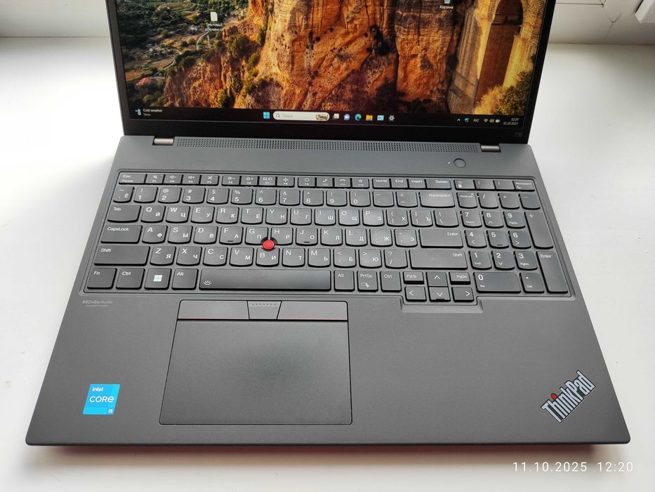 Lenovo ThinkPad T16 Gen 1/i5-1235u/8/256/FHD/IPS/IrCam