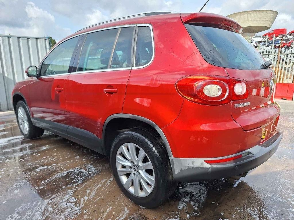 Centuri siguranta spate Volkswagen Tiguan 5N 2009 SUV 2.0 TDI