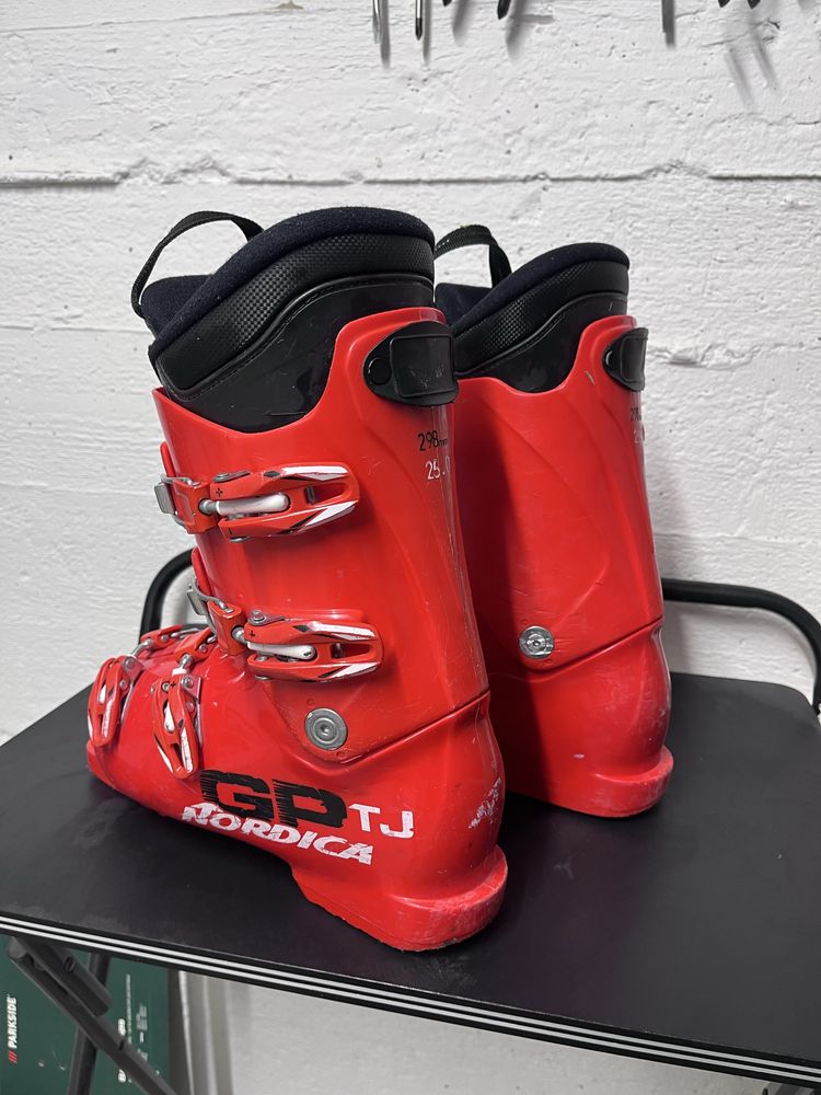 Clapari Nordica 39 stare f buna.