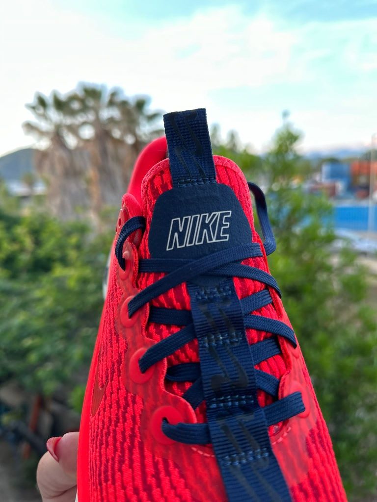 Nike Motiva/ Originali