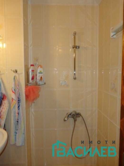 Дава се под наем Двустаен апартамент в София, Център - 72 кв.м за 511 € - Снимка #3