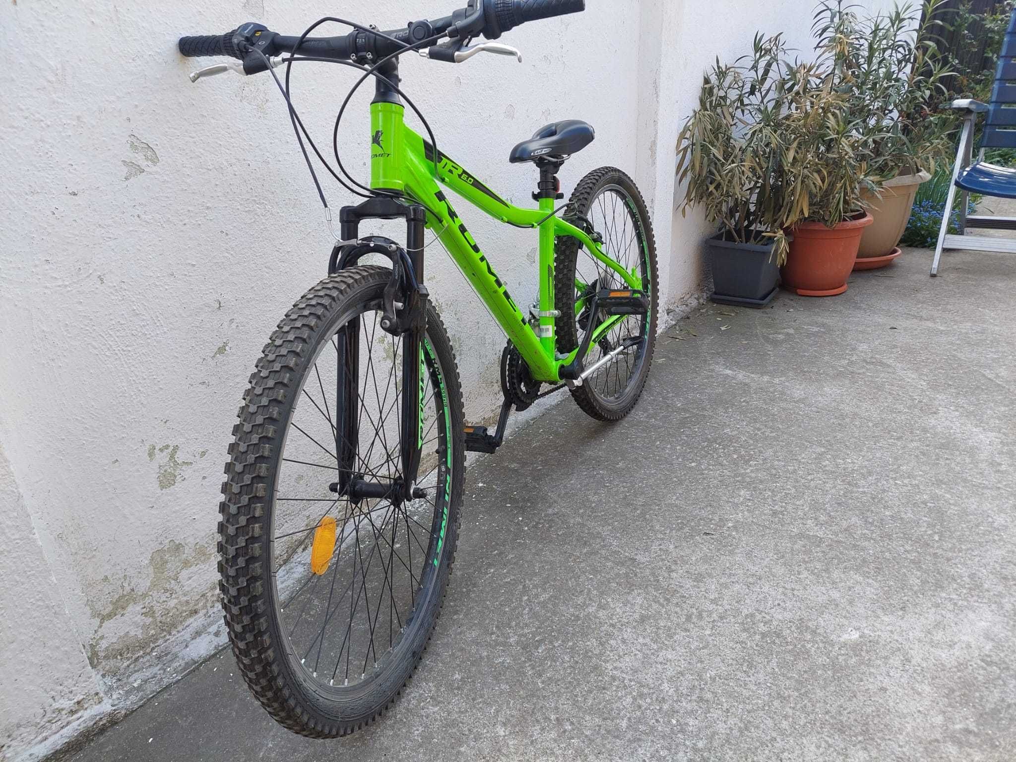 vand bicicleta  Romet in stare foarte buna