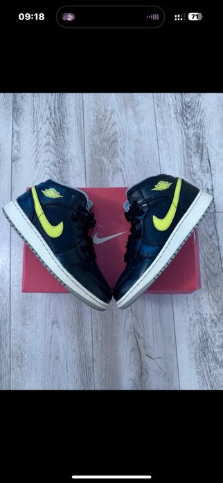 Air jordan 1 mid