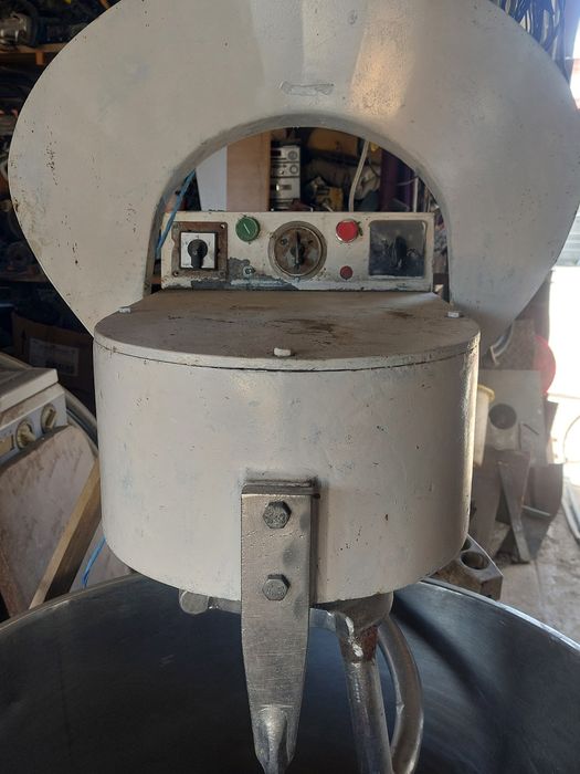 malaxor aluat 120 Litri