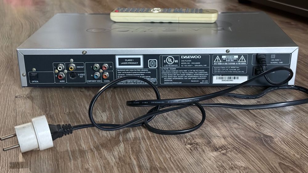 Daewoo DVD плейър DVG-8500N + дистанционно