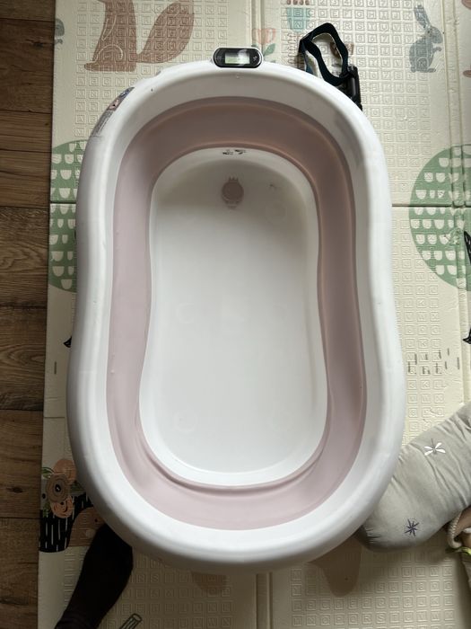 Cadă baie bebelusi cu termometru