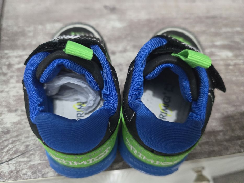 Обувки за прохождане Primigi 20номер