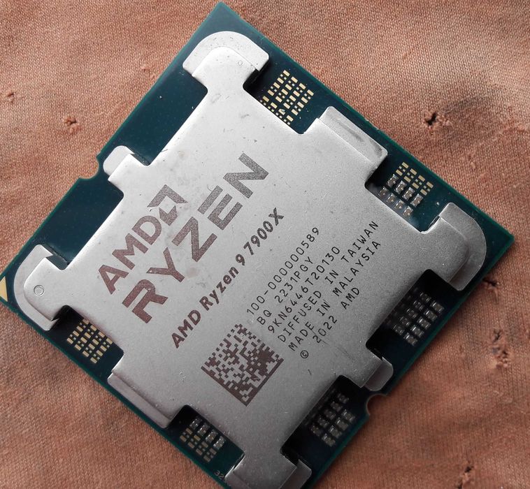 Procesor AMD Ryzen 9 7900X - DEFECT