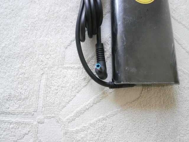 Зарядно за лаптоп HP 200W