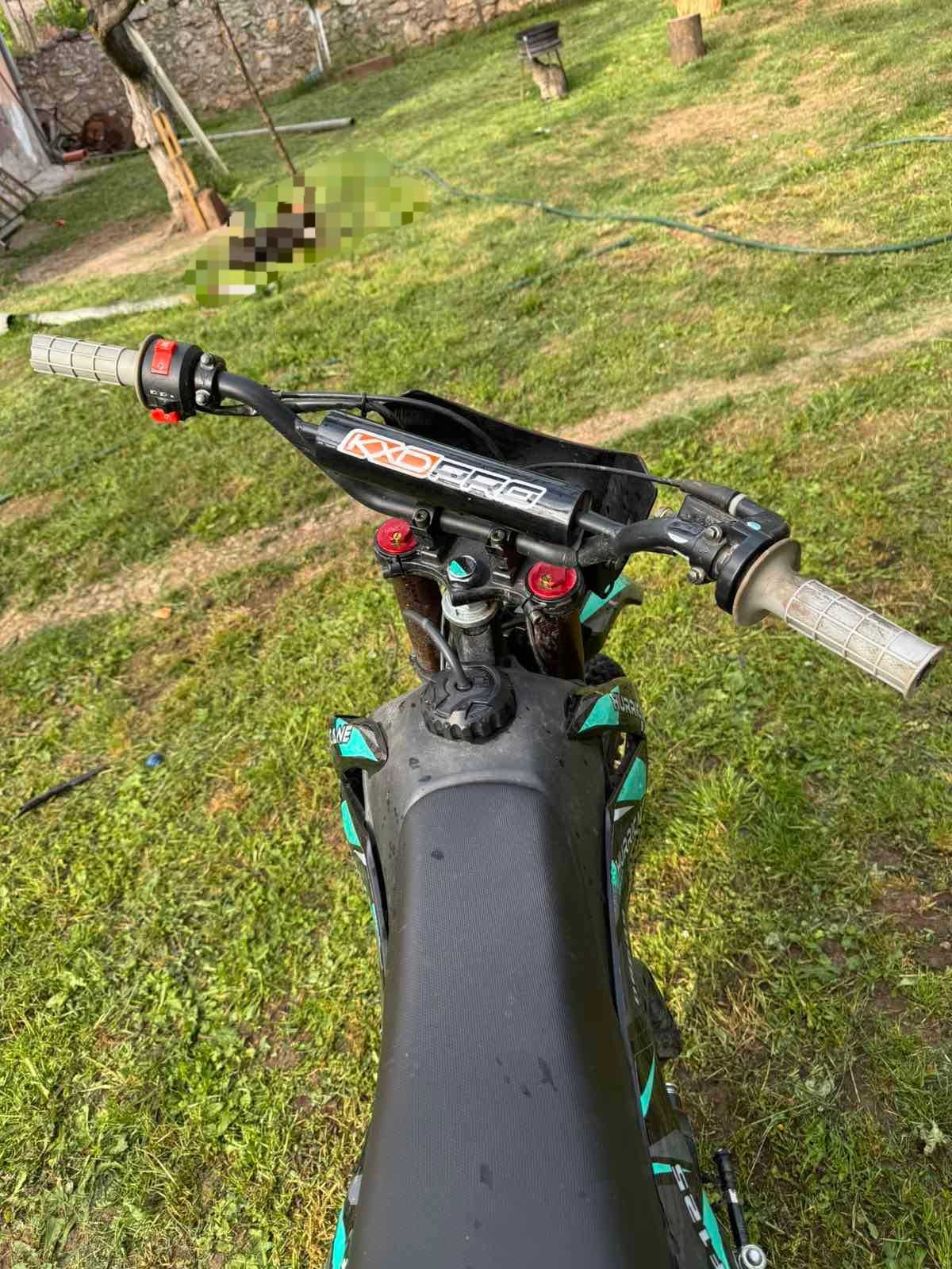 Мотор kxd125 pro, малко каран 1500лв