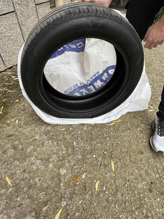 Продавам летни гуми goodyear r19/205/55