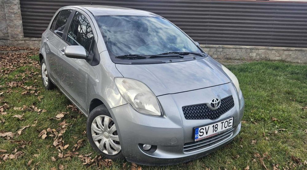 TOYOTA YARIS Cutie Automata