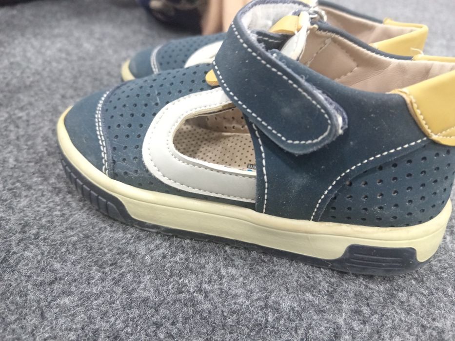 Детский обувь для мальчики