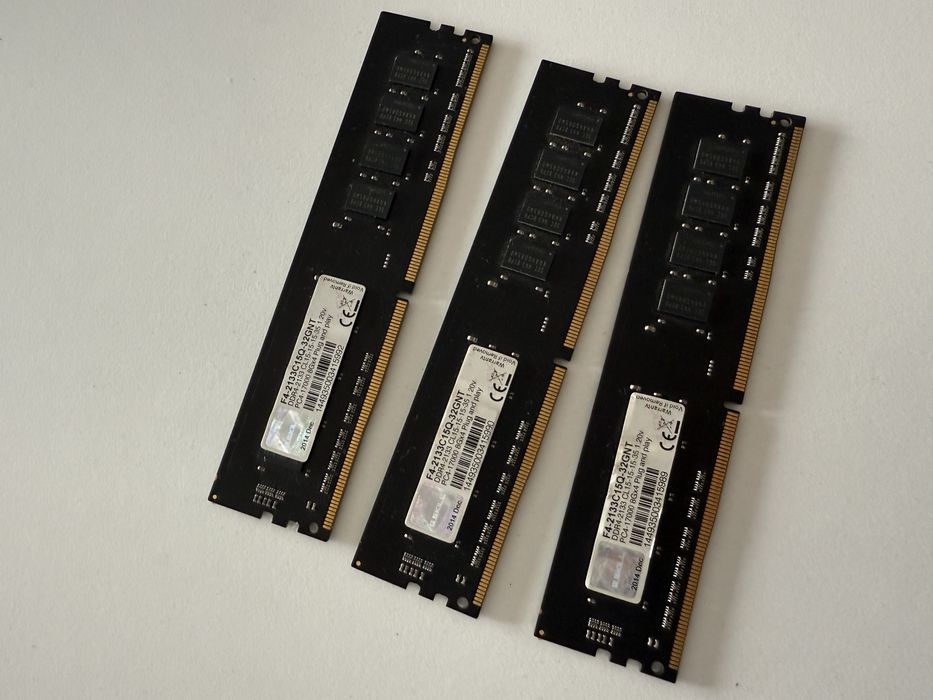 Procesor (CPU) i7 5930K + placa de baza CADOU + 32 GB RAM DDR4