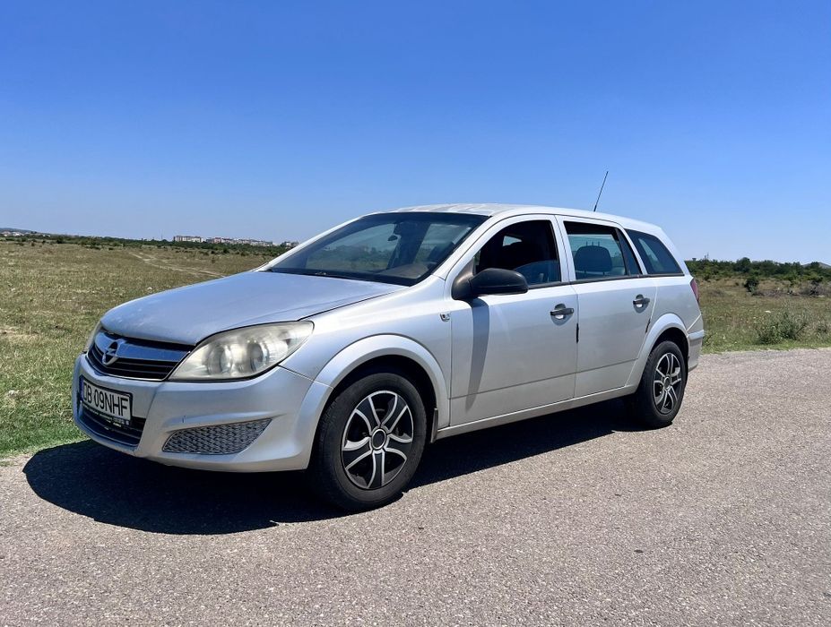 Vând Opel Astra H