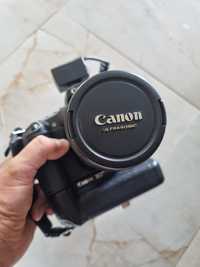 Vând aparat foto digital Canon