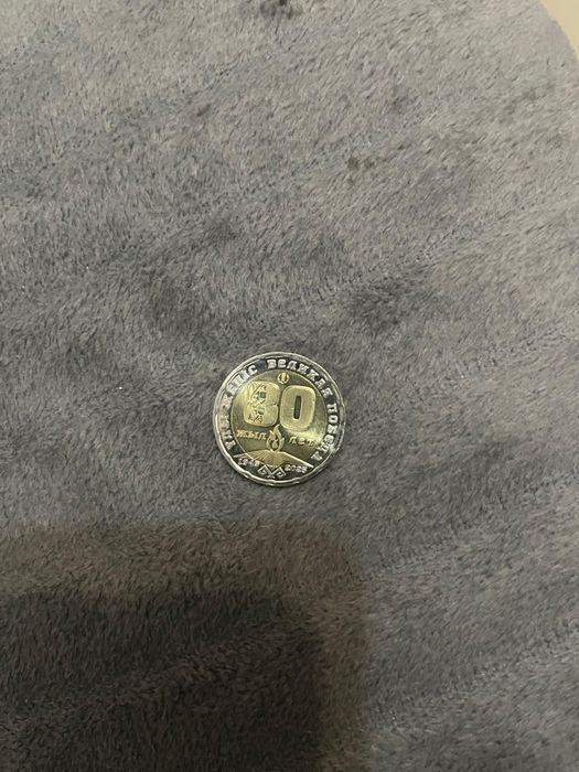 Продам колекционные монеты