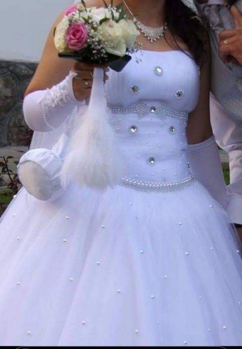 Rochie de mireasa printesa