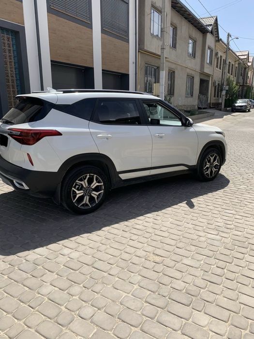Продам Kia Seltos 2021 (3 позиция)