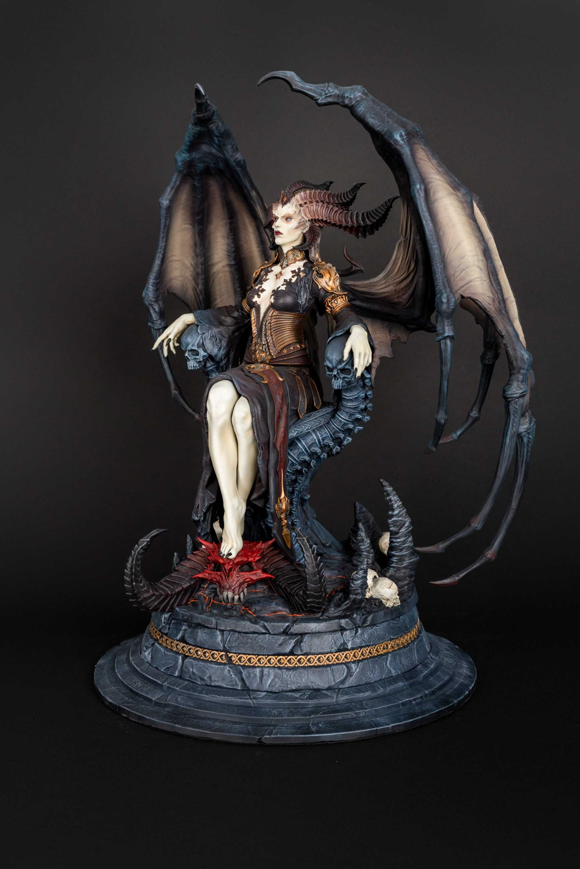 50 сантиметра 3D пр. фигурка на Lilith (Diavlo IV) - ръчно оцветена