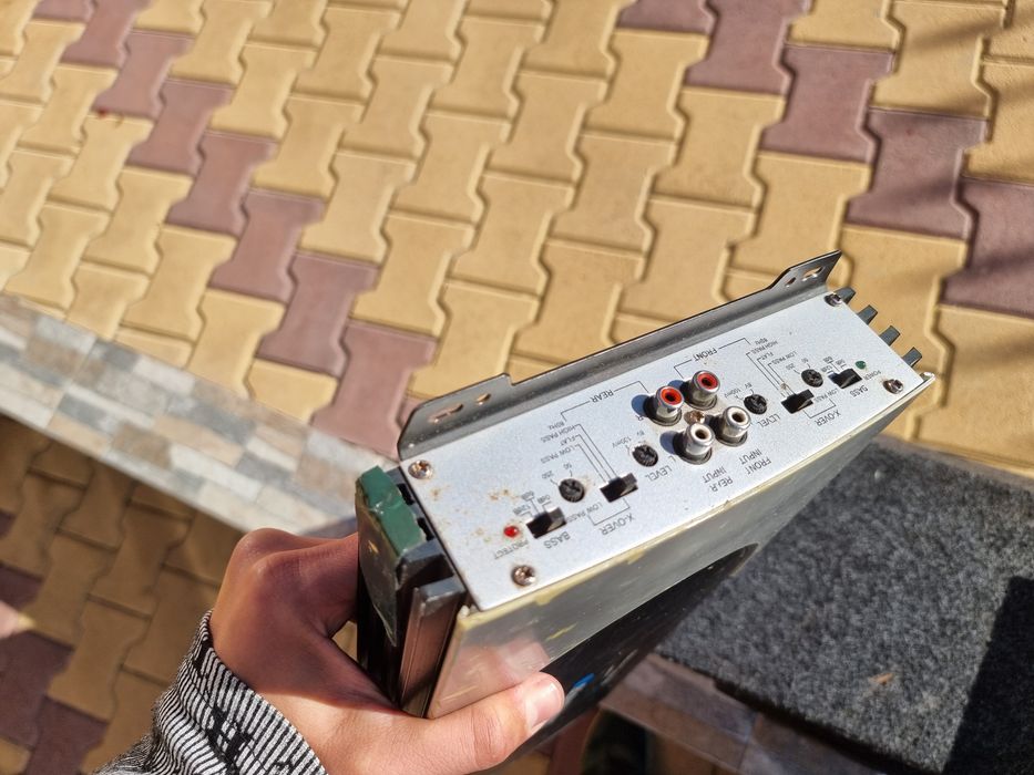 Бас каса Thunder 200RMS 12"