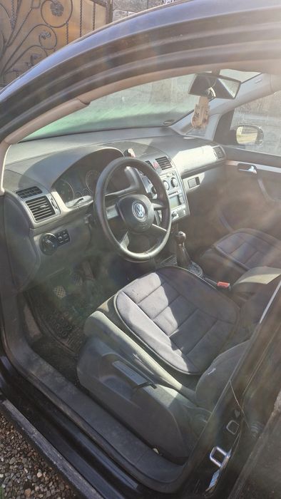Touran 2.0 TDI , distribuție schimbata recent