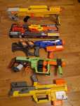 colectie nerf  49 bucati + cartuse,